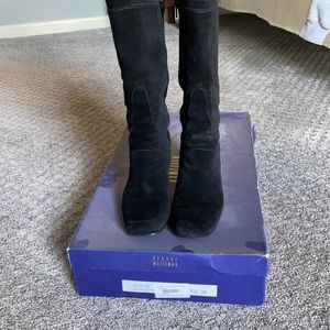 Mid-calf black suede boots